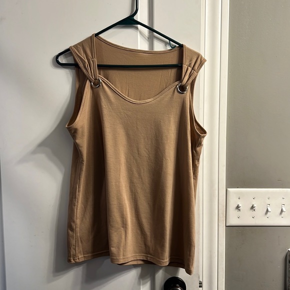 Tops - Women’s tank top